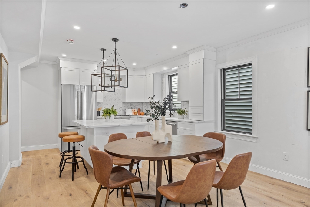 9 Monument St Unit: TH