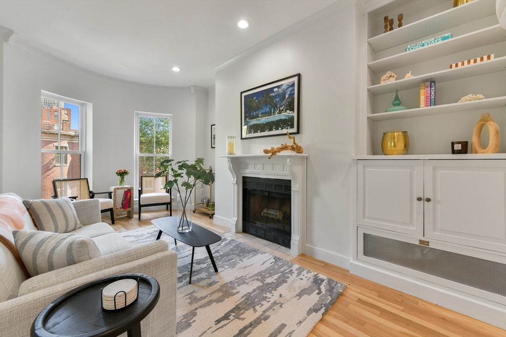 238 W Canton # 4