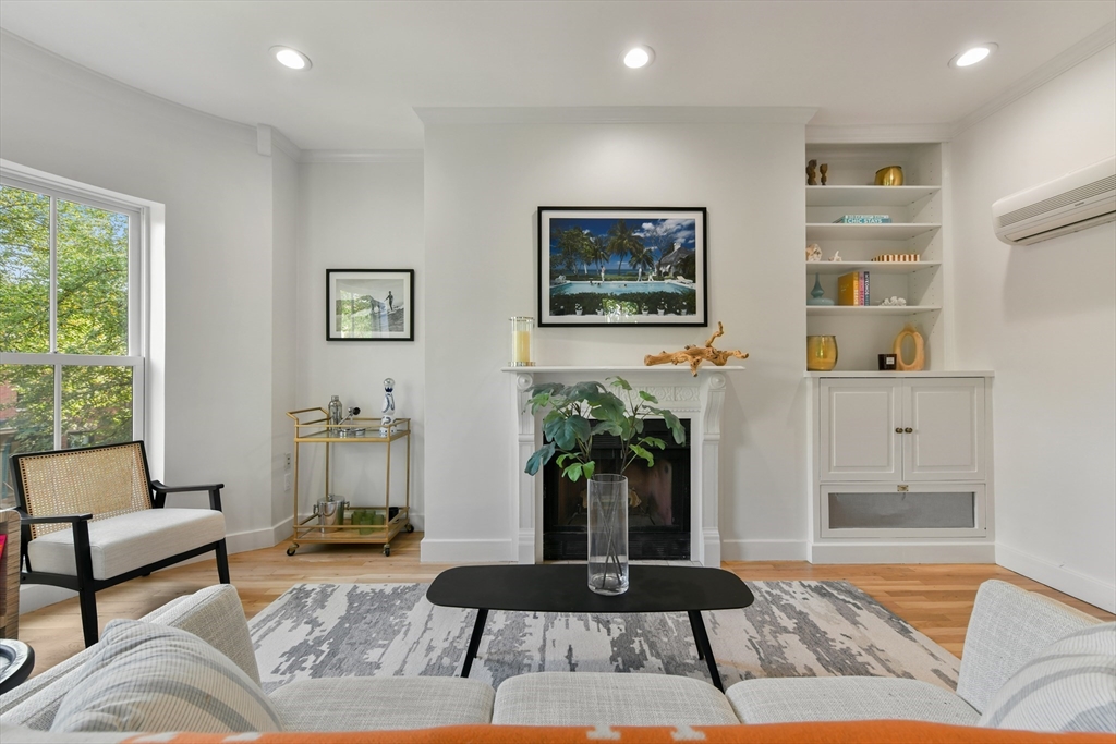 238 W Canton # 4