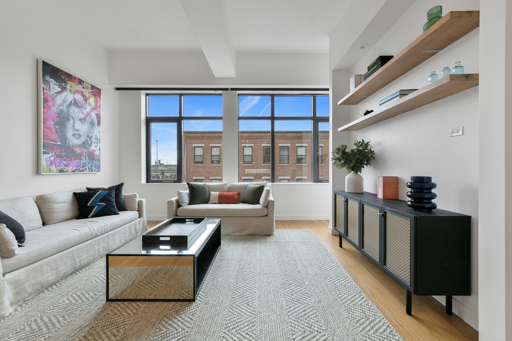 1180-1200 Washington St # 423