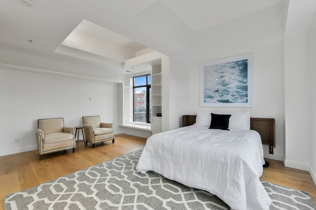 1180-1200 Washington St # 423