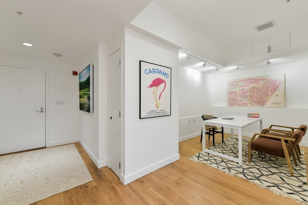 1180-1200 Washington St # 423