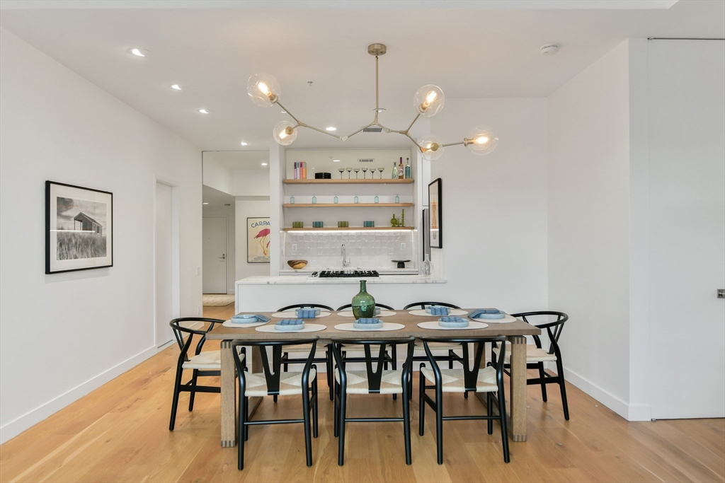 1180-1200 Washington St # 423