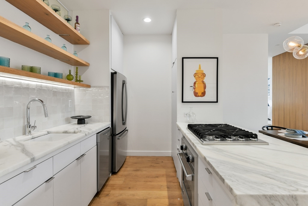 1180-1200 Washington St # 423