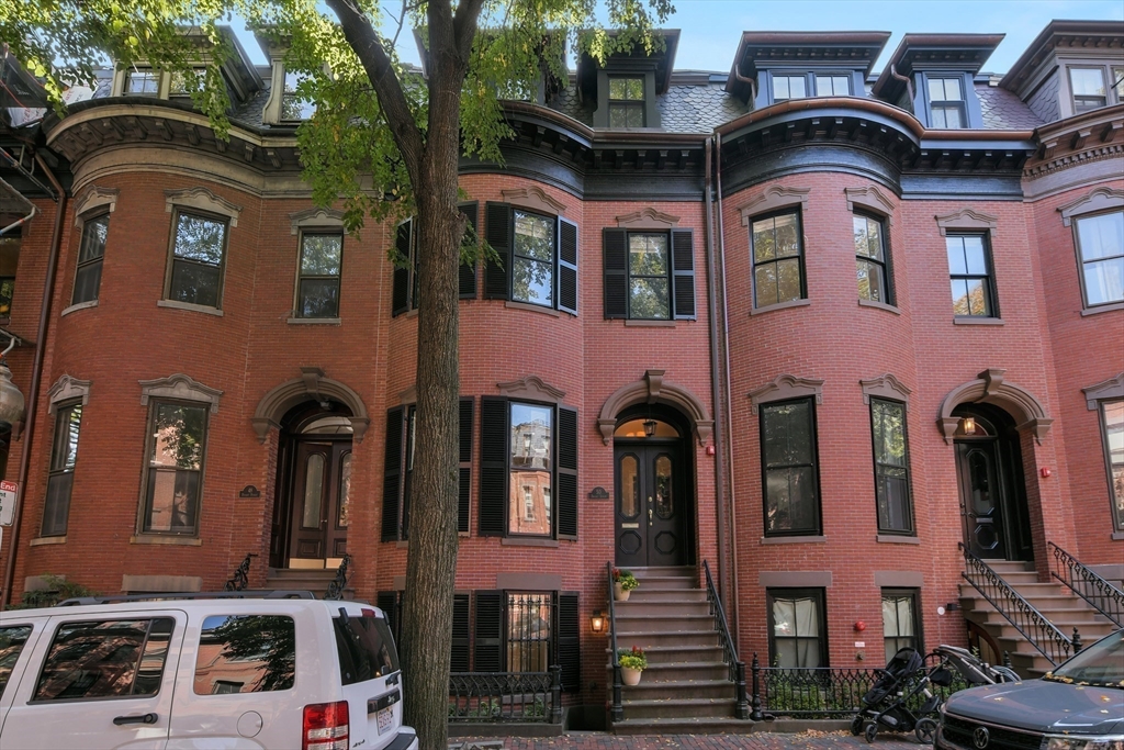 50 Dwight St # 1