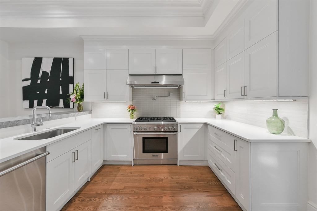 50 Dwight St # 1