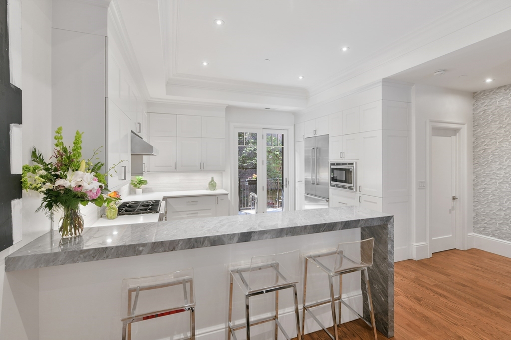 50 Dwight St # 1