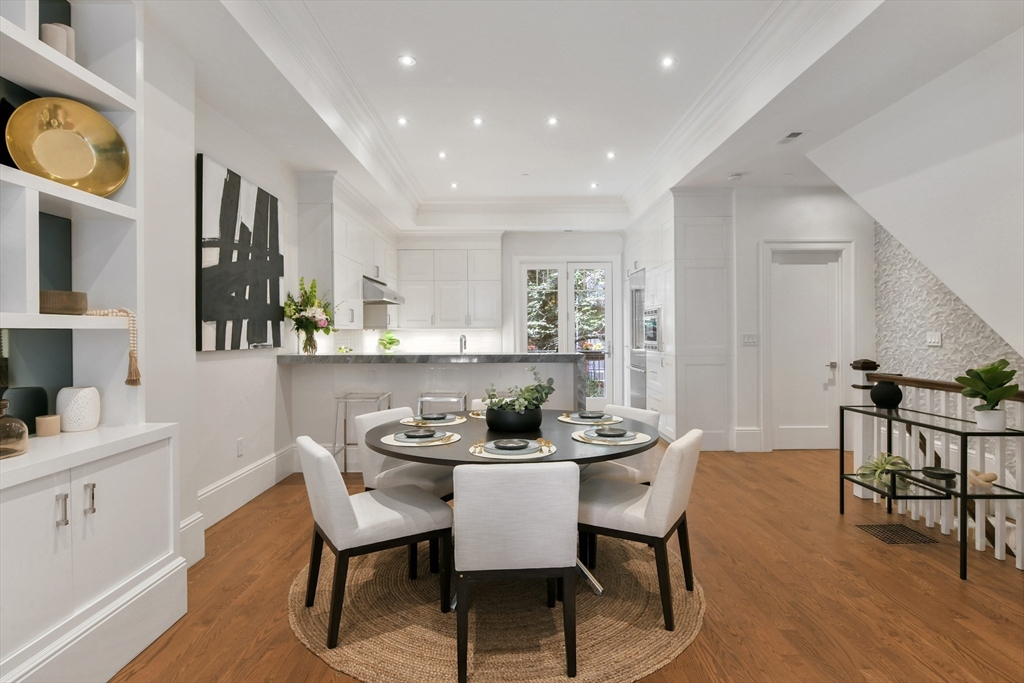 50 Dwight St # 1