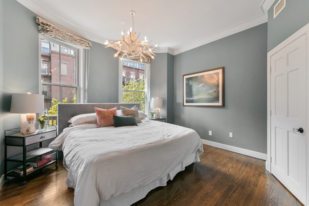 68 Waltham St # 3