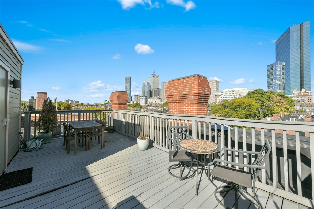 14 Clarendon St # 402