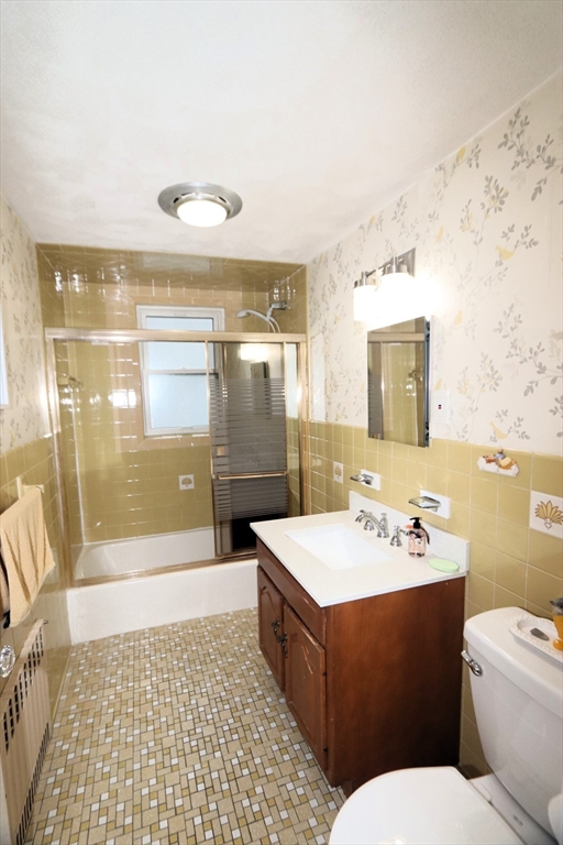 51 Matchett St. Unit: 2nd