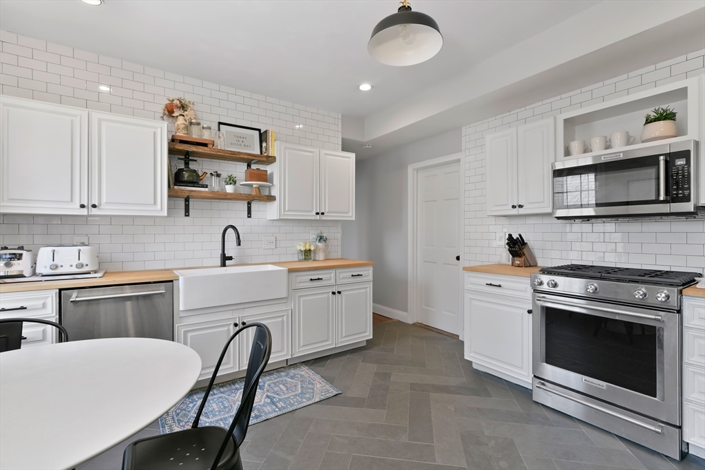 6 Elton Street # 3