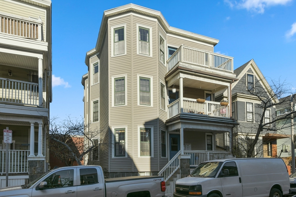 6 Elton Street # 3