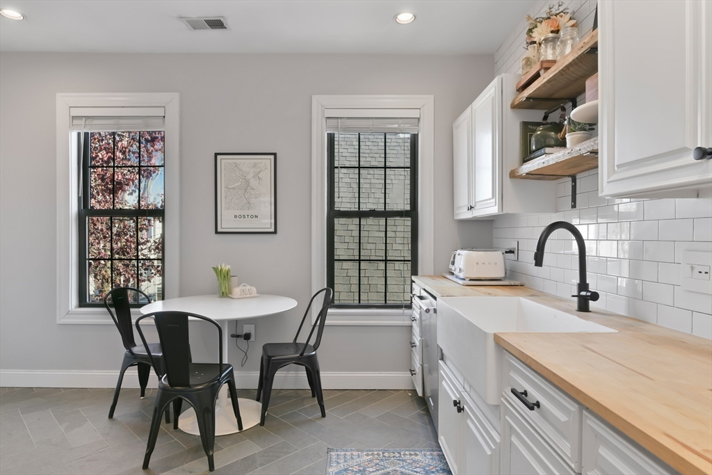 6 Elton Street # 3
