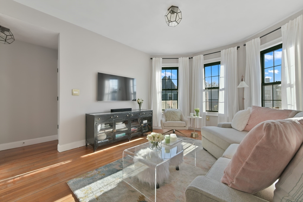 6 Elton Street # 3