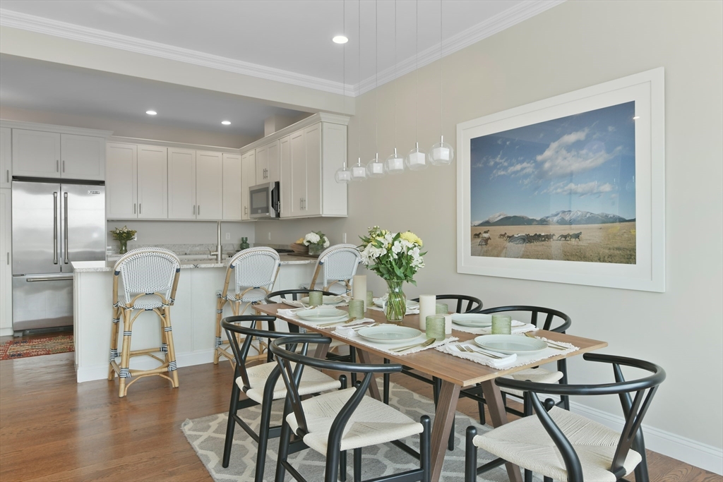 26 Crescent Rd # 1