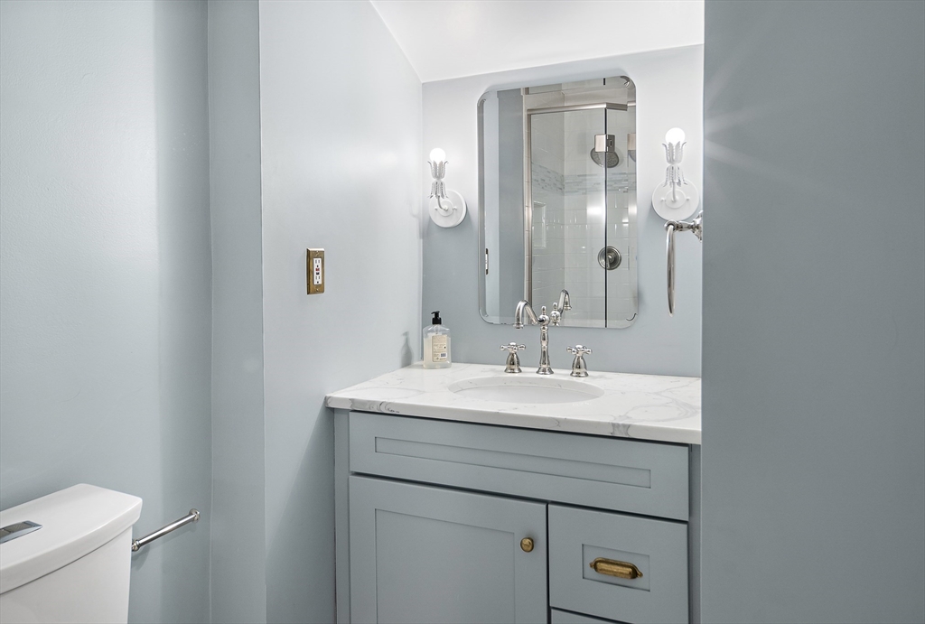 247 Shawmut Ave # 1