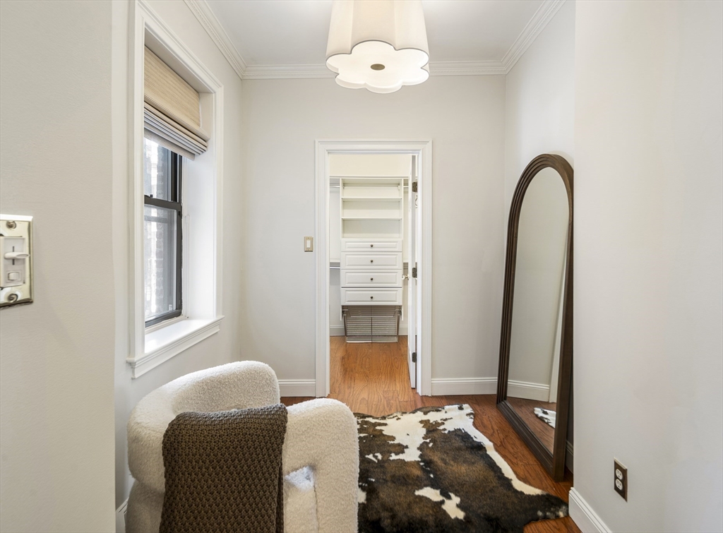 247 Shawmut Ave # 1