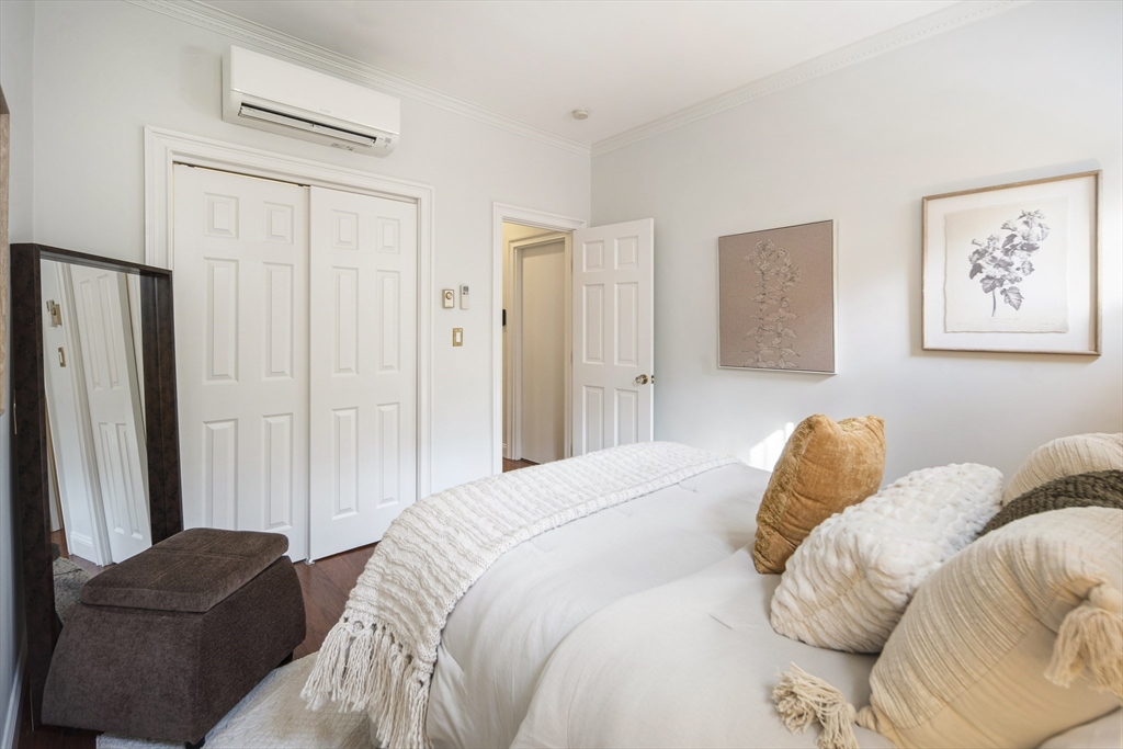 247 Shawmut Ave # 1