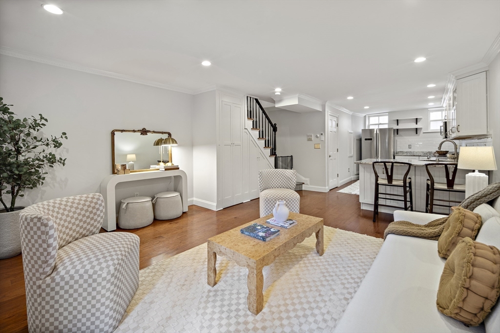 247 Shawmut Ave # 1