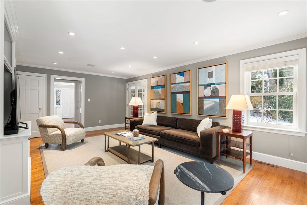 243 Ridgeway Rd