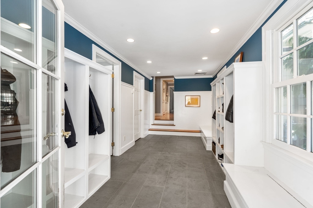 243 Ridgeway Rd