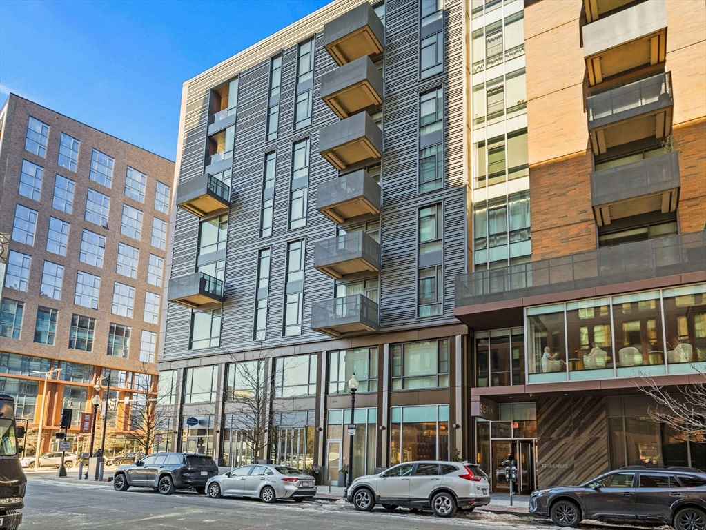 32 Traveler St # 505