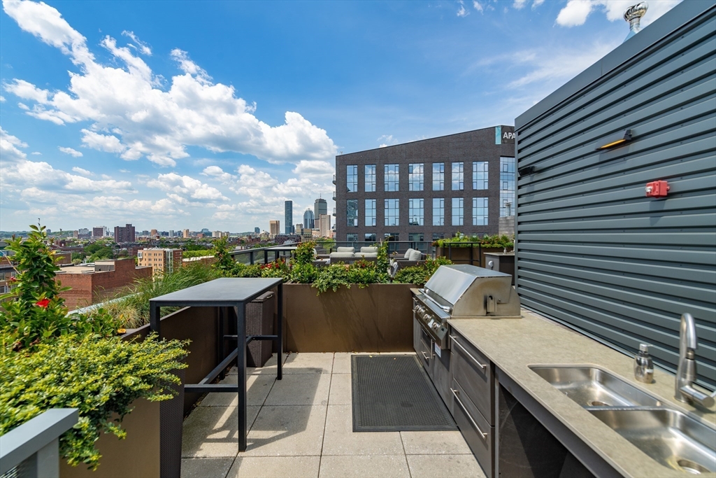 32 Traveler St # 505