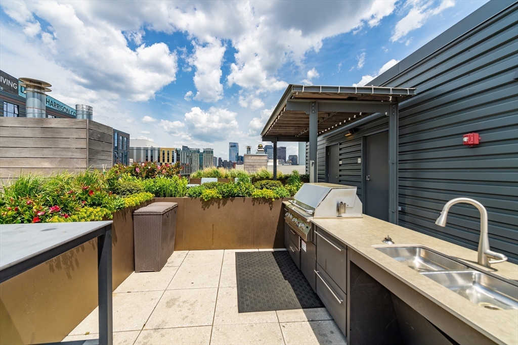 32 Traveler St # 505
