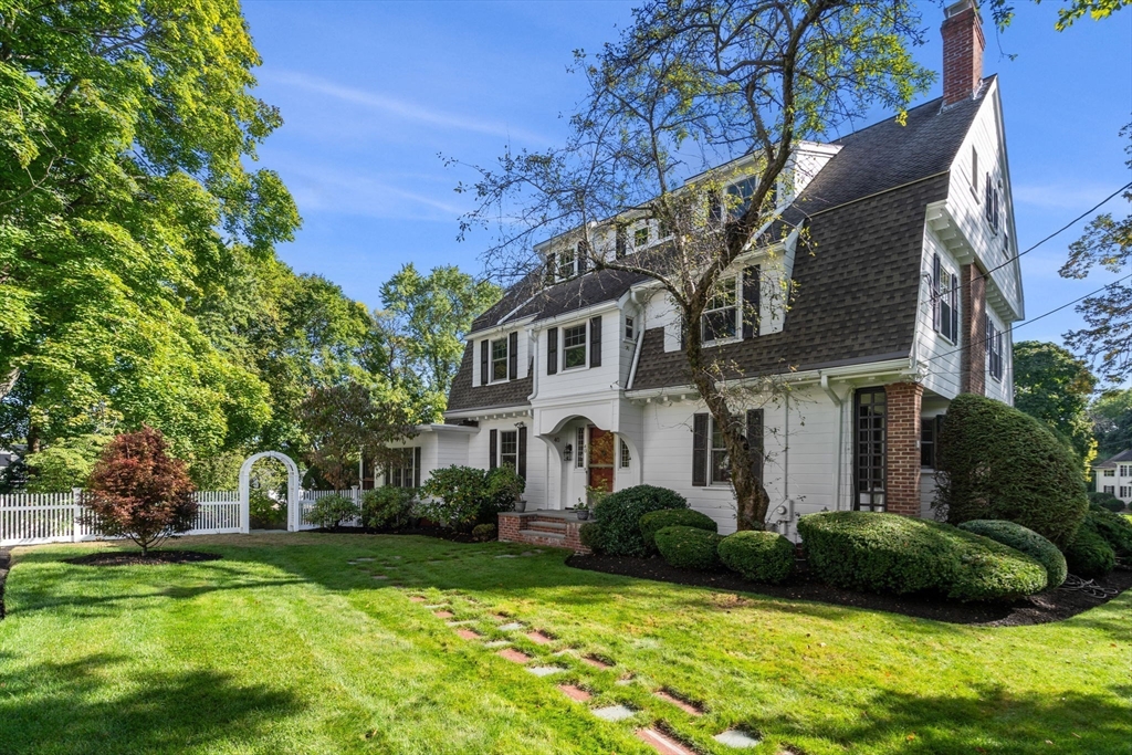 40 Hillcrest Road