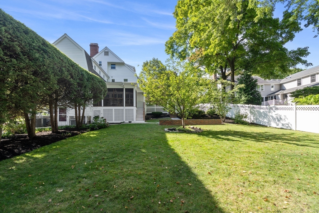40 Hillcrest Road