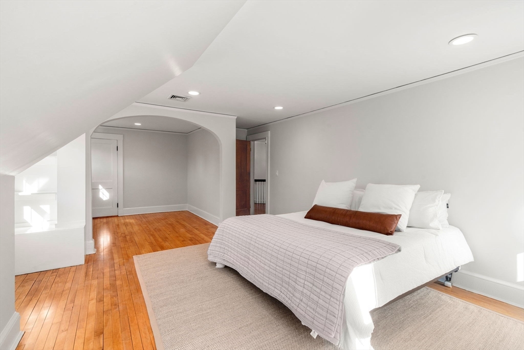 40 Hillcrest Road