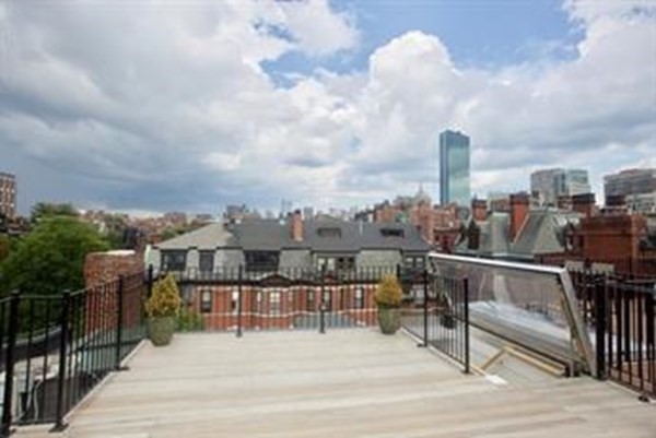 10 Gloucester St PH