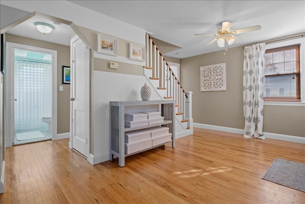 59 Dresser Ave
