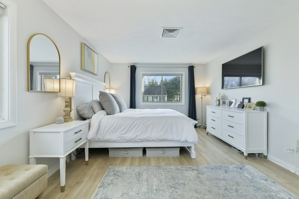 20 Turning Mill Ln # 11