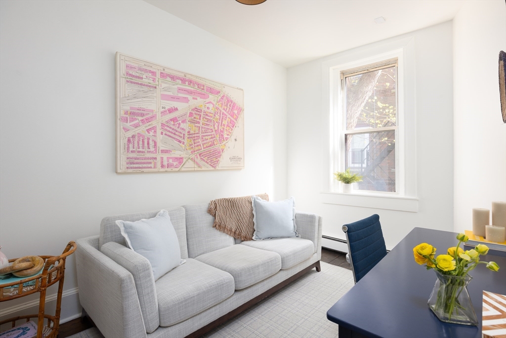 114 Brook St # 1
