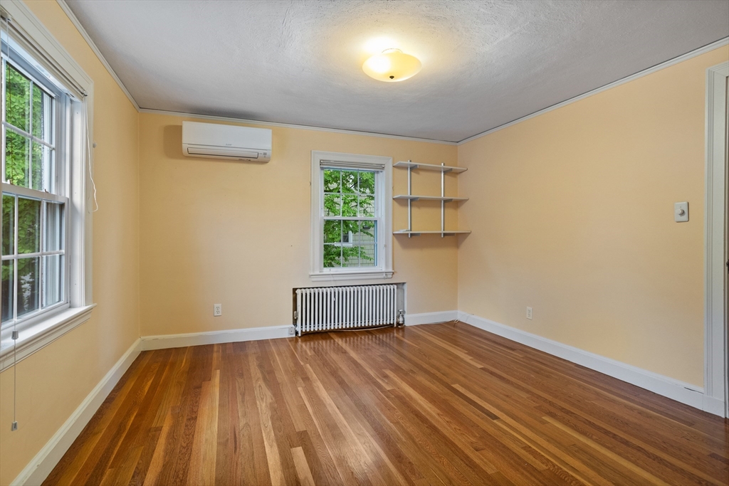 168 Cedar Ave