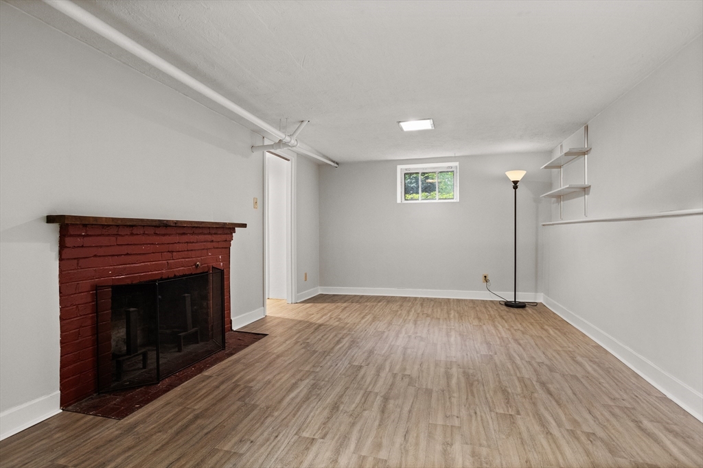 168 Cedar Ave