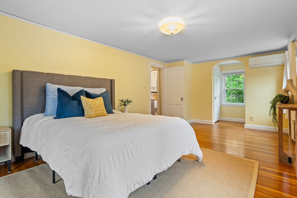 168 Cedar Ave