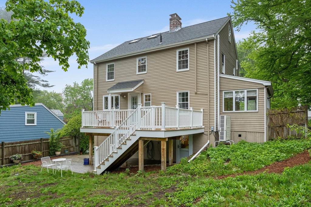 168 Cedar Ave