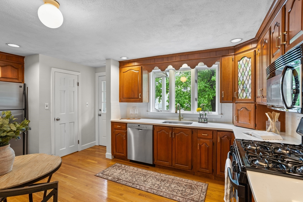 168 Cedar Ave