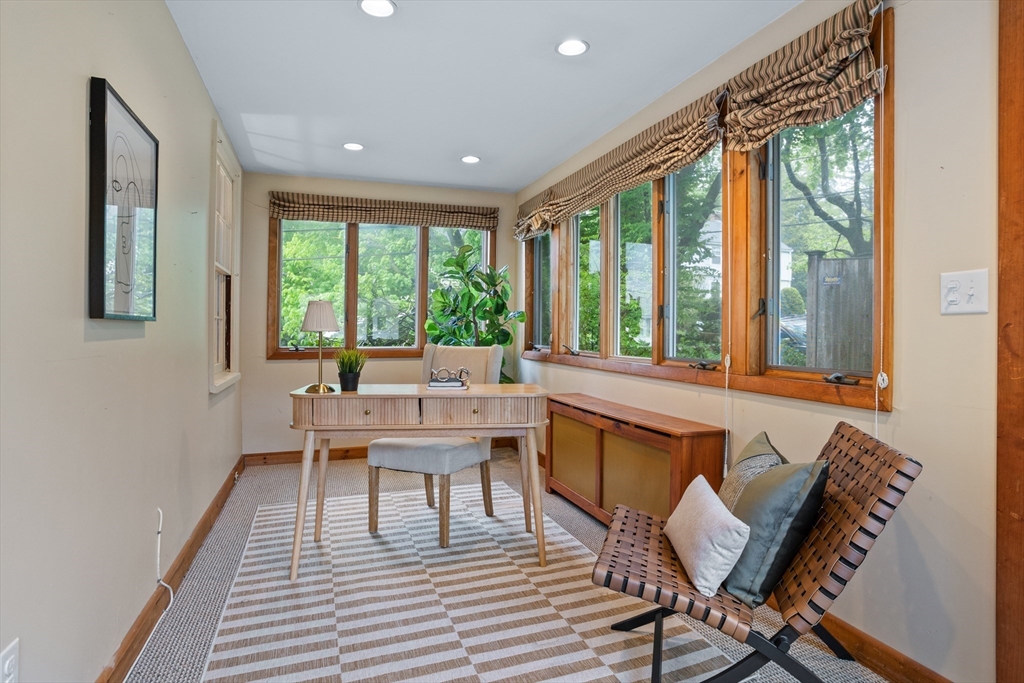 168 Cedar Ave