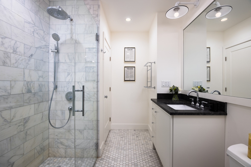 39 Upton St # 1