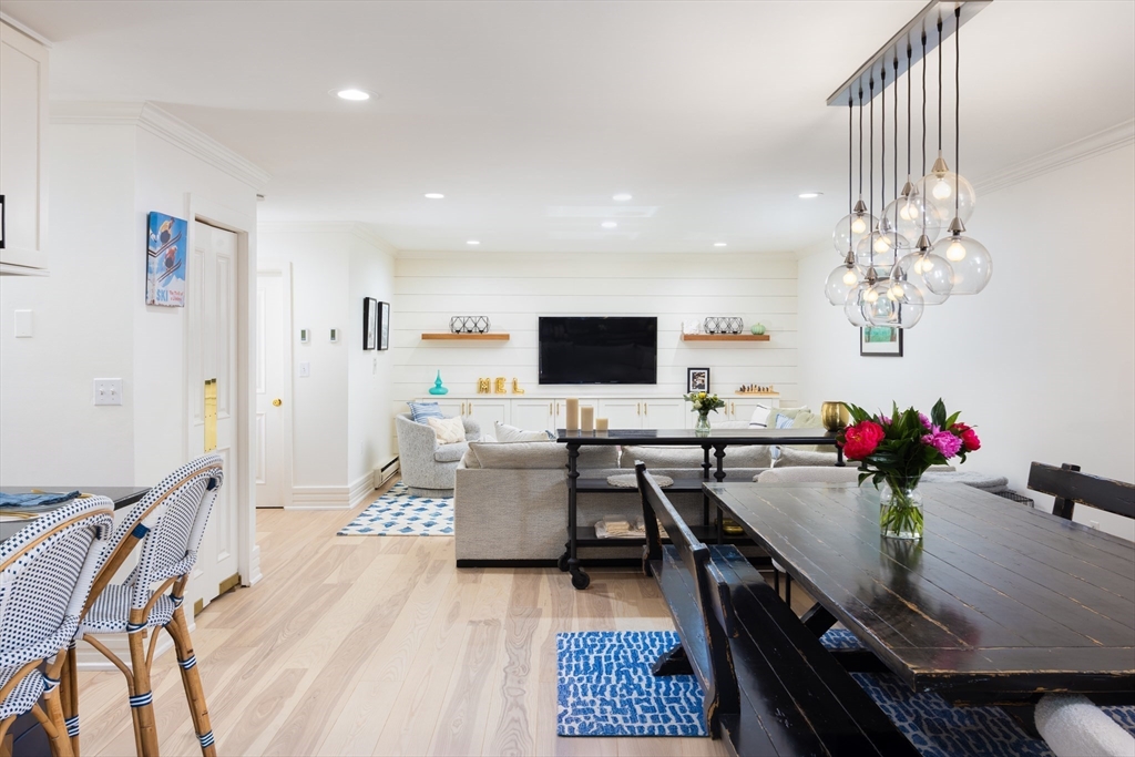 39 Upton St # 1