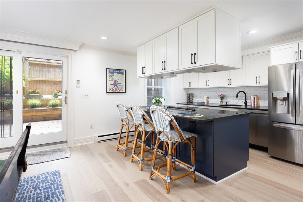39 Upton St # 1