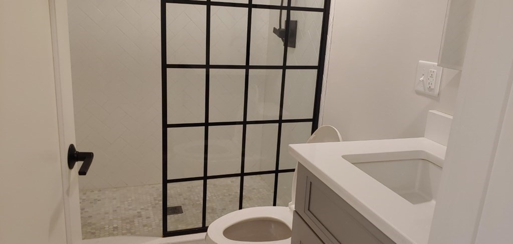 27 Charter Street # 3