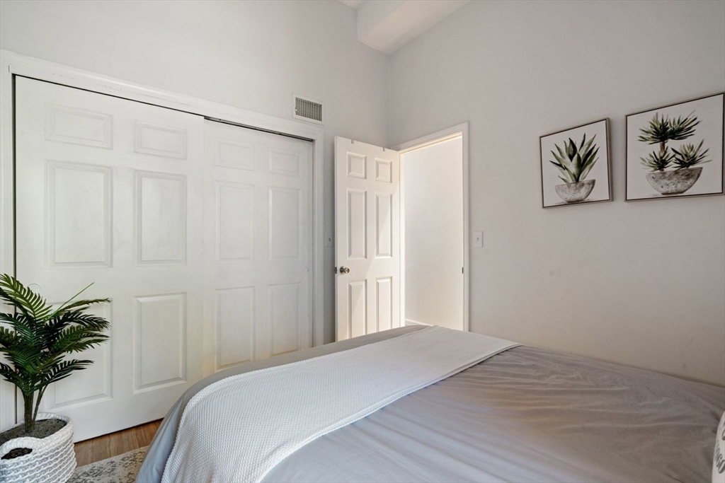 4 Union Park Street # 2