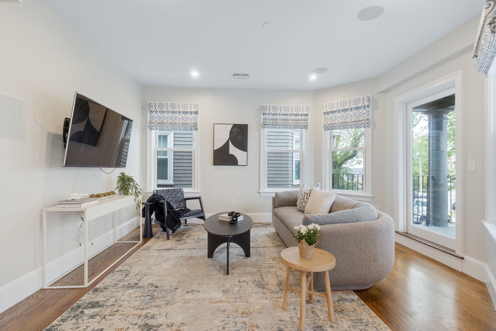 1650 Columbia Rd # 2