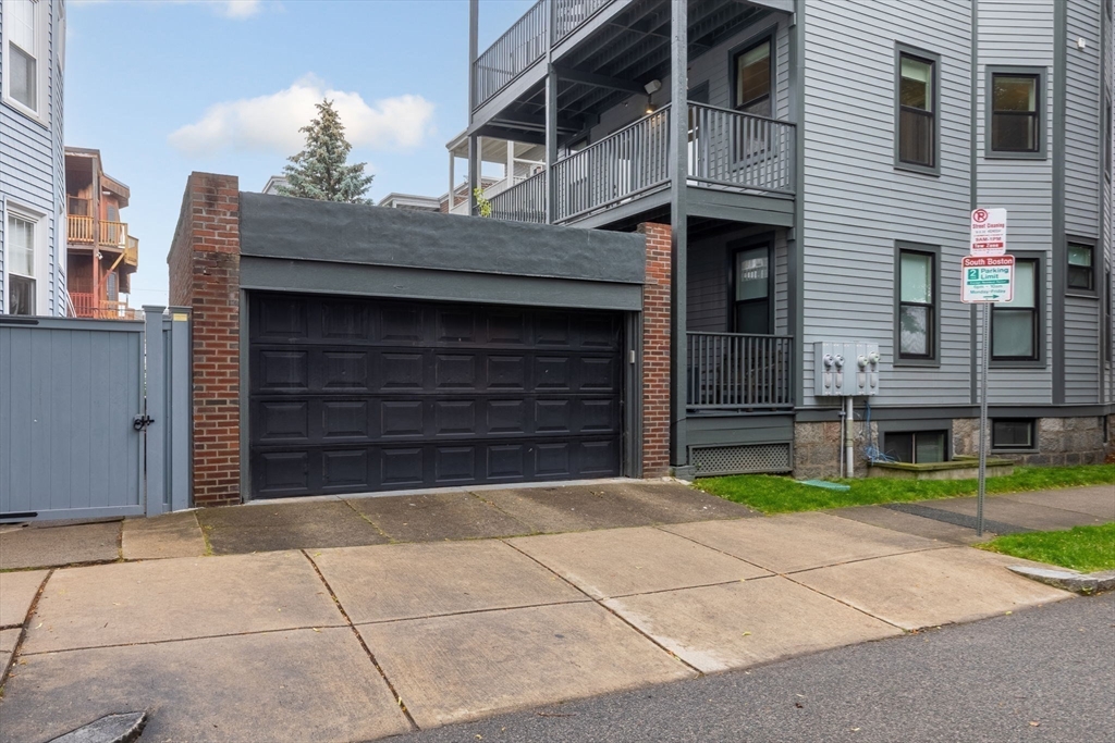 1650 Columbia Rd # 2