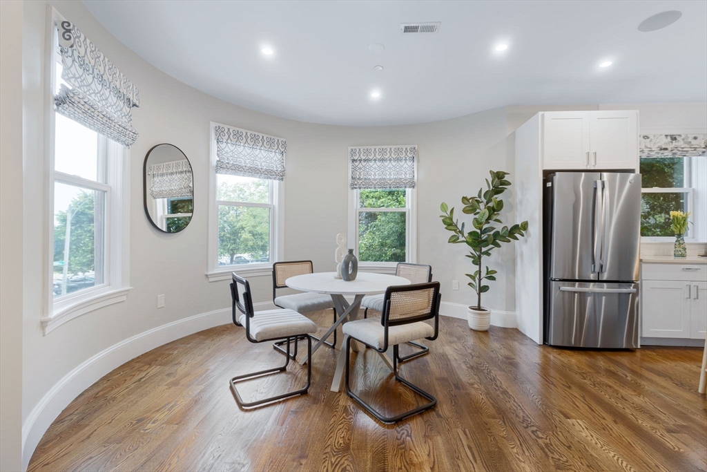 1650 Columbia Rd # 2